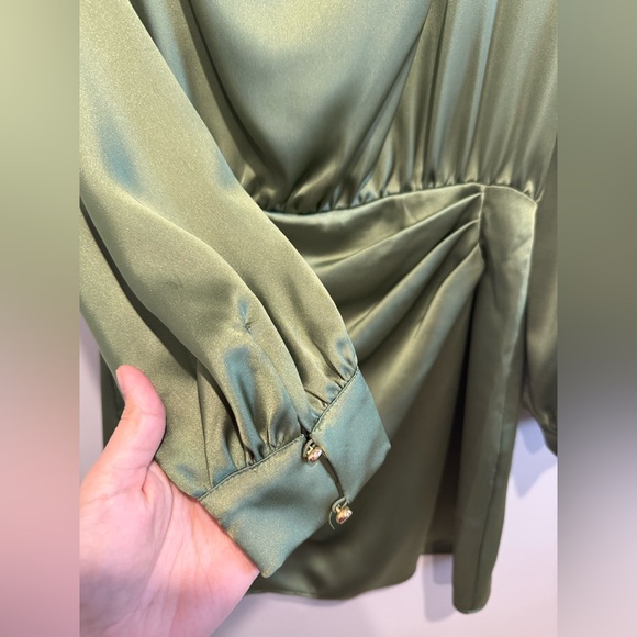 Zara Green Dress - Picture 6 of 11